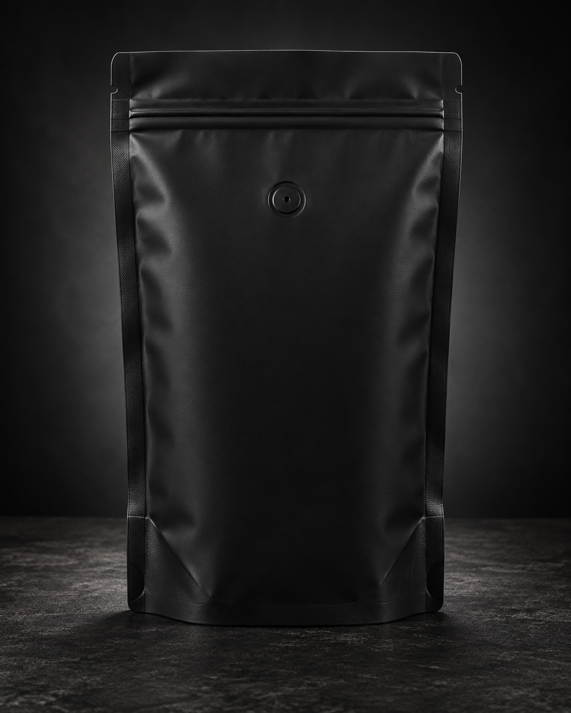 Mockup de bolsa negra de ORIGEN 120 con válvula de desgasificación: café tostado Caturra de San Vicente de Ferrer, Antioquia.